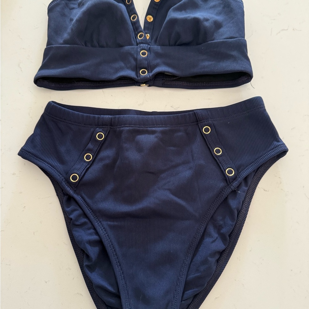 Robin Piccone Navy Swimwear set sz large